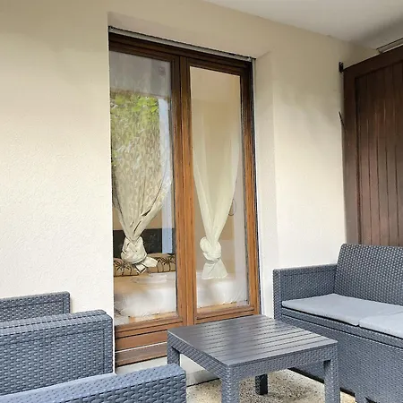 Joli Avec Jardin Apartment Annecy